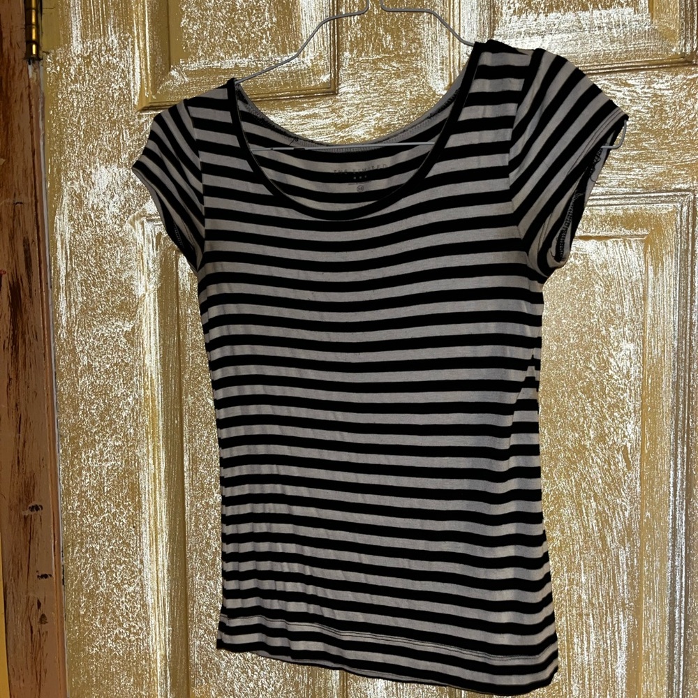 black and white t-shirt